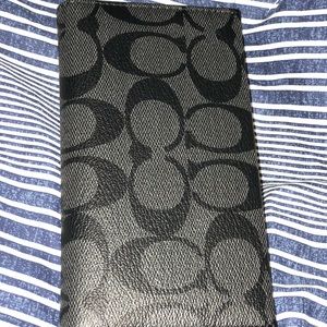 Brand new coach men’s foldable phone wallet
